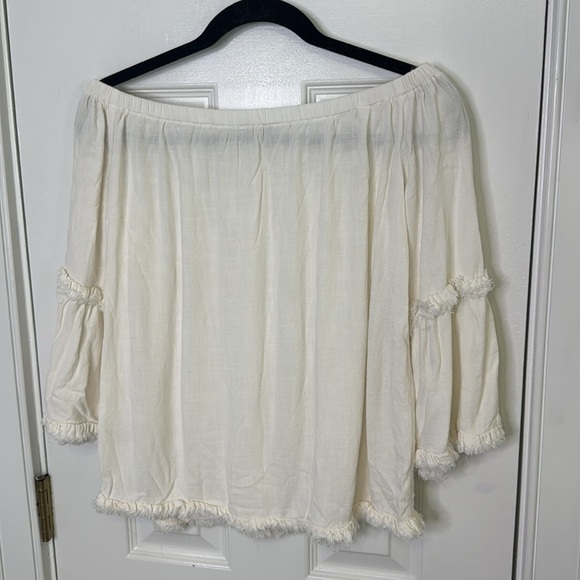 Pink Lily White Ruffled Blouse Relaxed Fit - Picture 6 of 6